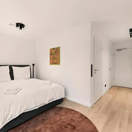 Apartment Between Oldenburg