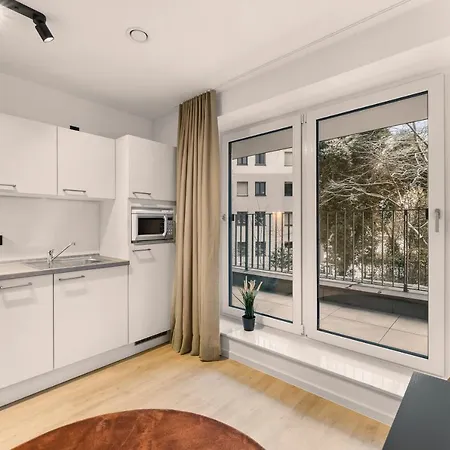 Apartment Between *