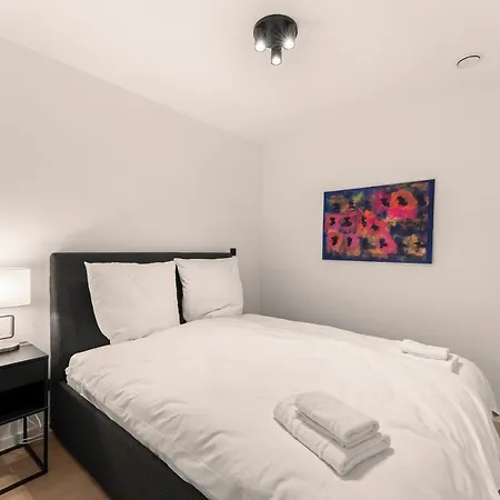 Apartment Between *